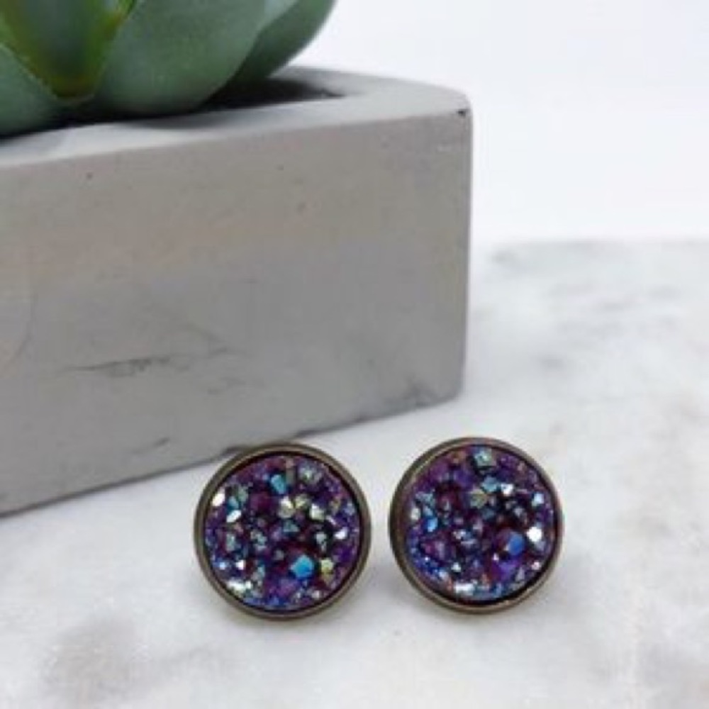 Druzy Stud Earring in Multi Blue